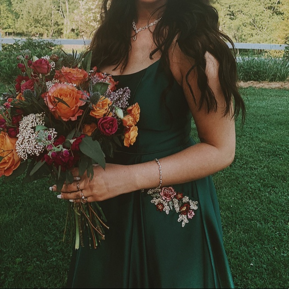 Prom dress - Picture 3 of 5